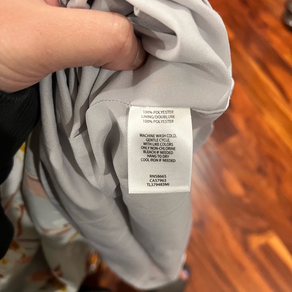 Sleeveless Midi Floral Gray Dress - Picture 3 of 3